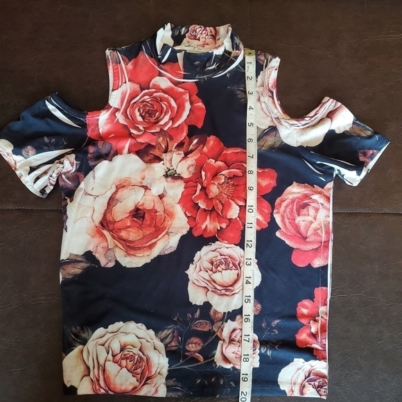 GLAZE Floral Print Cold Shoulder Bodycon Top - Picture 5 of 5